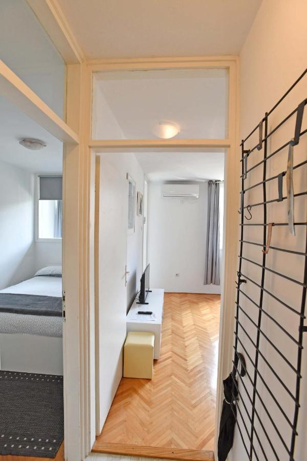 Demass Apartment - Cozy, Free Parking And Wifi Dubrovnik Eksteriør billede